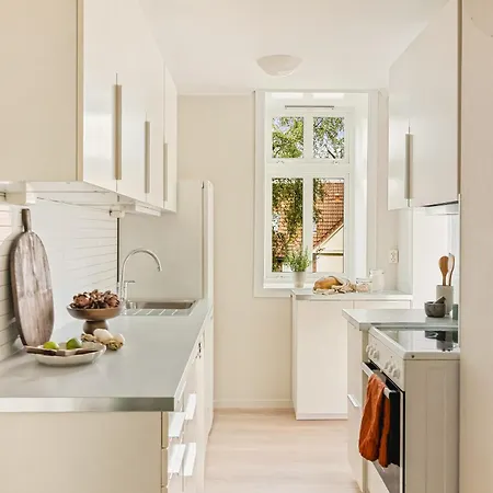 Modern Apartment With Balcony, Bergen Apartman Bergen